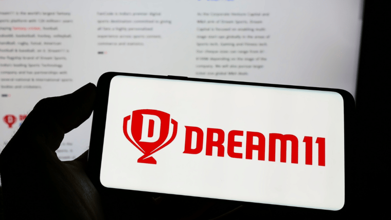 Dream11 को लगा बड़ा झटका: Online Gaming Bill 2025 के बाद बदल गया पूरा खेल, क्या बंद हो जायेगा Dream11 जानें सबकुछ